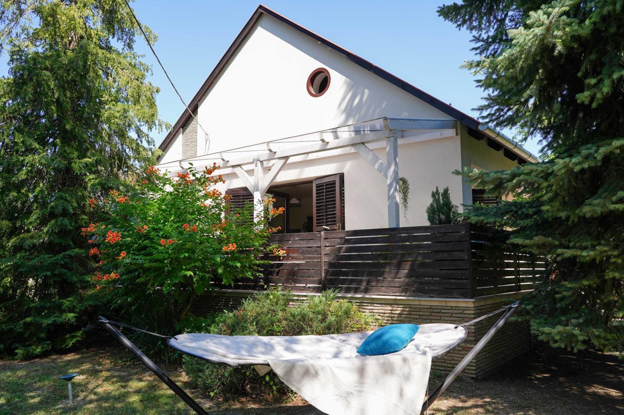 Weber Villa Gyenesdiás エクステリア 写真