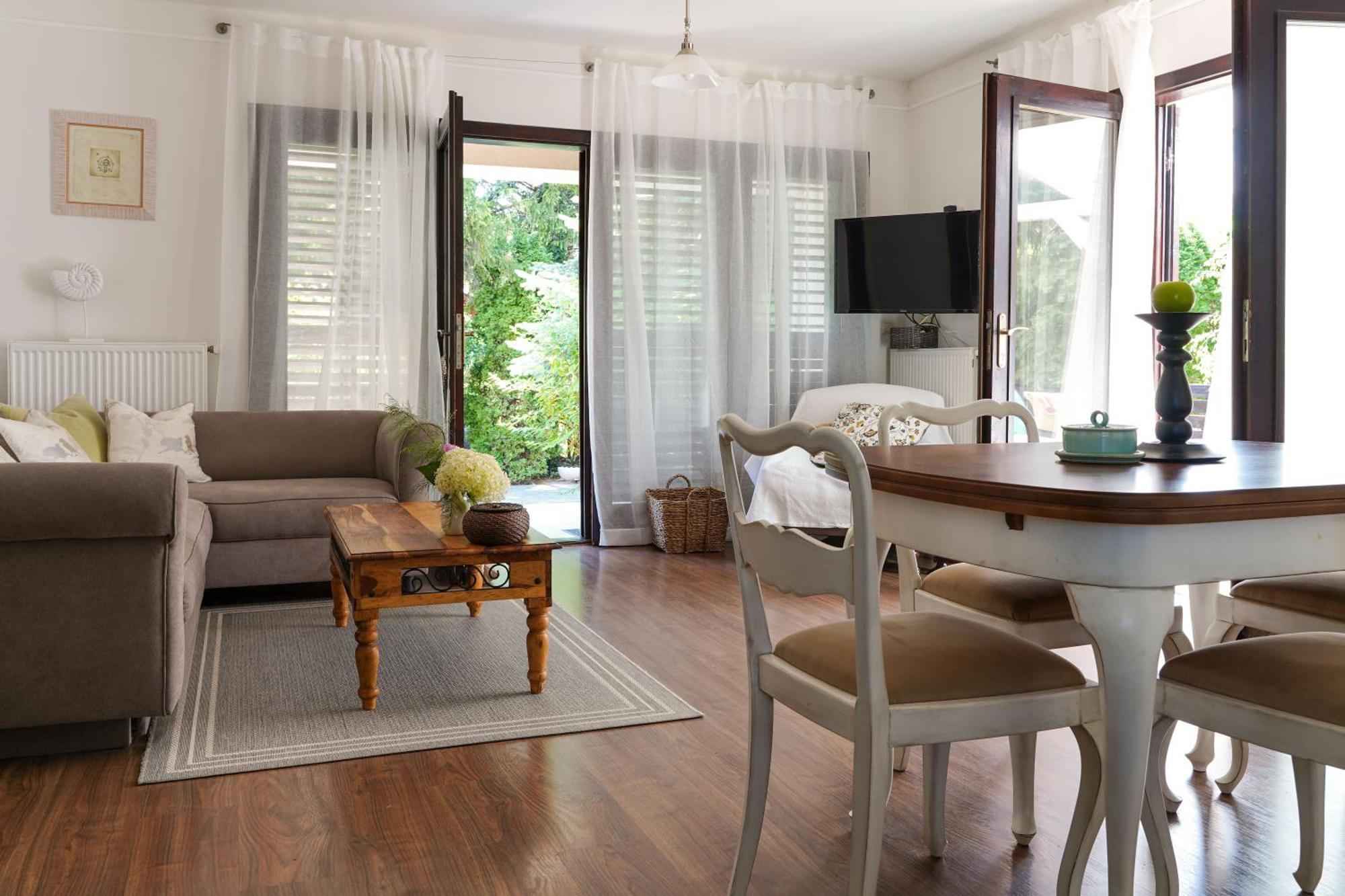 Weber Villa Gyenesdiás エクステリア 写真
